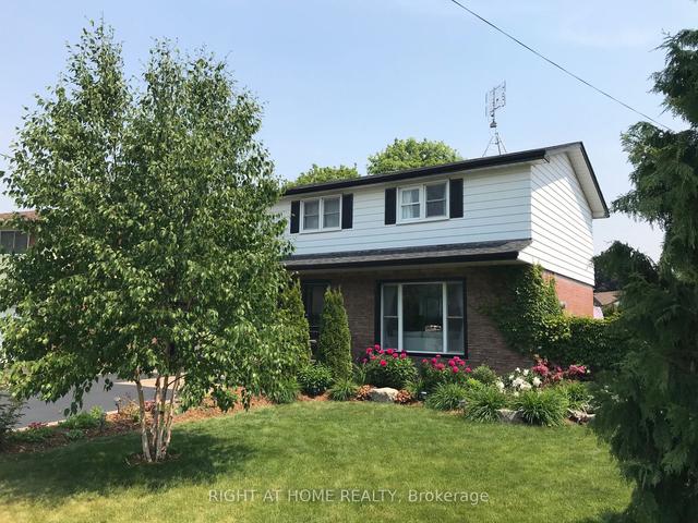 1052 Denise Dr, House detached with 4 bedrooms, 3 bathrooms and 5 parking in Oshawa ON | Image 20
