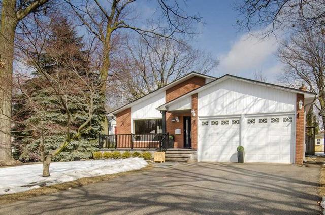 1551 Trotwood Ave, House detached with 4 bedrooms, 2 bathrooms and 6 parking in Mississauga ON | Image 12