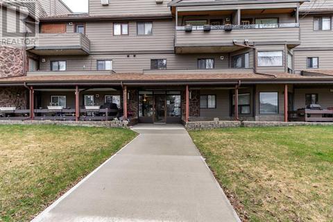 203, - 5015 51 Street, Condo with 2 bedrooms, 1 bathrooms and 1 parking in Taber AB | Card Image