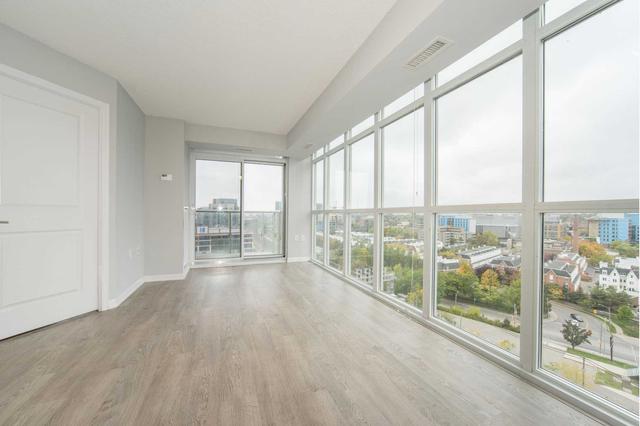 1315 - 125 Western Battery Rd, Condo with 2 bedrooms, 2 bathrooms and 1 parking in Toronto ON | Image 3