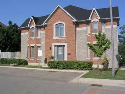 th69 - 455 Apache Crt, Townhouse with 3 bedrooms, 4 bathrooms and 1 parking in Mississauga ON | Image 4