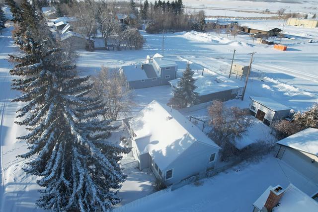 5112 51st Street, House detached with 3 bedrooms, 2 bathrooms and 2 parking in Camrose County AB | Image 28
