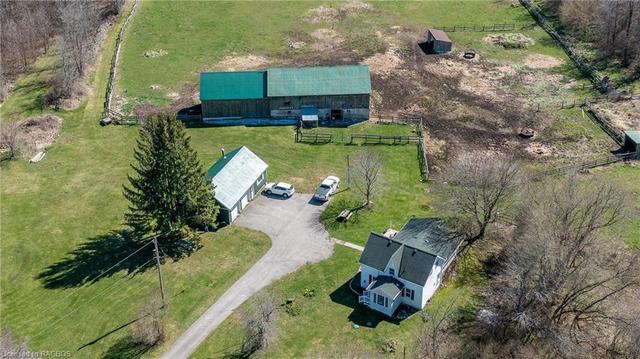 719156 Highway 6, House detached with 2 bedrooms, 1 bathrooms and 12 parking in Georgian Bluffs ON | Image 23