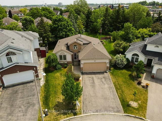 647 Cardiff St, House detached with 2 bedrooms, 3 bathrooms and 6 parking in Waterloo ON | Image 31