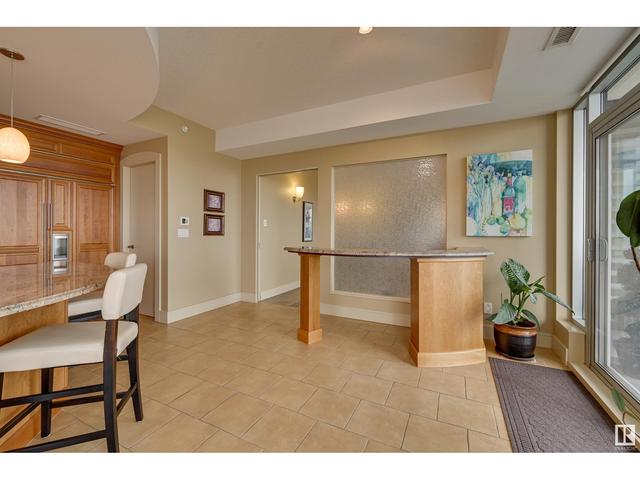 1900 - 10035 Saskatchewan Dr Nw, Condo with 3 bedrooms, 4 bathrooms and 5 parking in Edmonton AB | Image 27