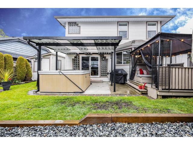 16687 83 Avenue, House detached with 4 bedrooms, 3 bathrooms and 8 parking in Surrey BC | Image 13