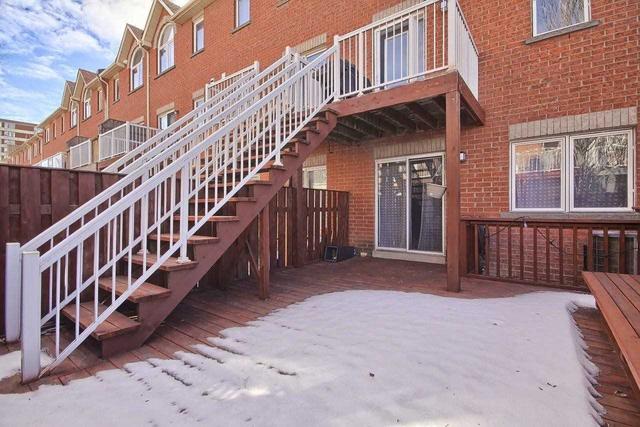 4 Guillet St, House attached with 3 bedrooms, 5 bathrooms and 2 parking in Toronto ON | Image 33
