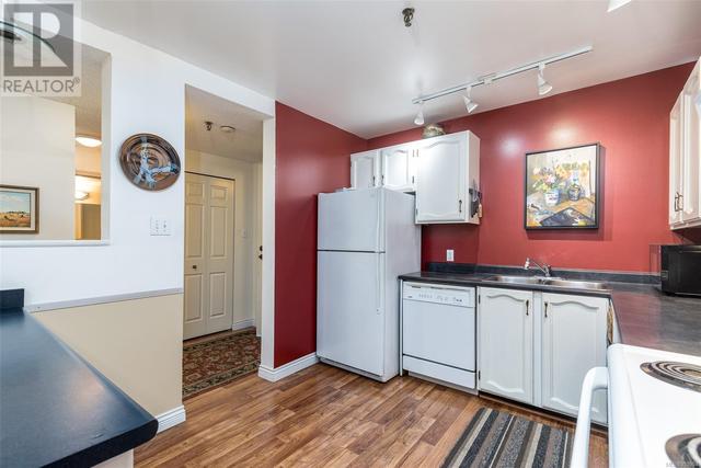 105 - 505 Cook St, Condo with 2 bedrooms, 2 bathrooms and 1 parking in Victoria BC | Image 8