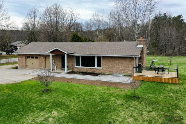 521 Scarlett Line, House detached with 3 bedrooms, 2 bathrooms and 11 parking in Oro Medonte ON | Image 12
