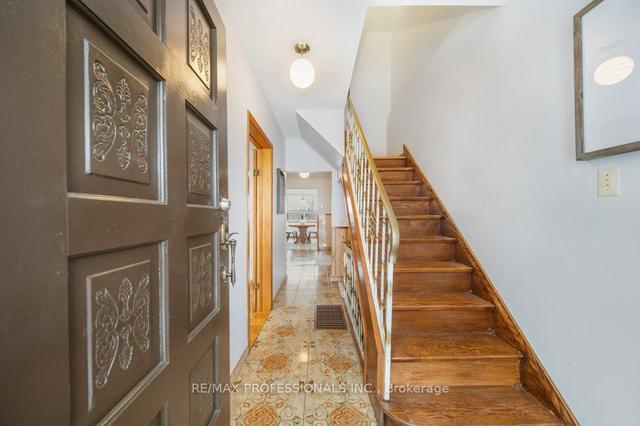 1373 Davenport Rd, House semidetached with 3 bedrooms, 3 bathrooms and 2 parking in Toronto ON | Image 34