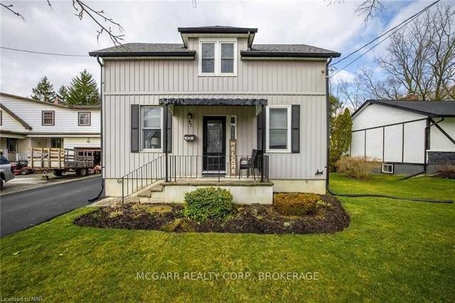 47 South St N, House detached with 3 bedrooms, 2 bathrooms and 4 parking in Thorold ON | Image 1