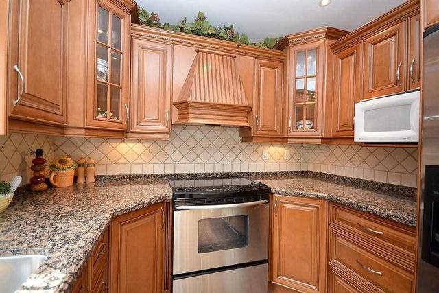 4151 Prince George Ave, House detached with 4 bedrooms, 3 bathrooms and 6 parking in Mississauga ON | Image 5