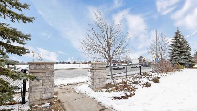 8 Timbertop Cres, House semidetached with 4 bedrooms, 3 bathrooms and 4 parking in Brampton ON | Image 33