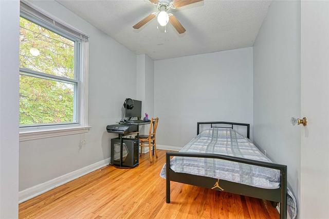 2273 King St E, House attached with 3 bedrooms, 1 bathrooms and 2 parking in Hamilton ON | Image 5