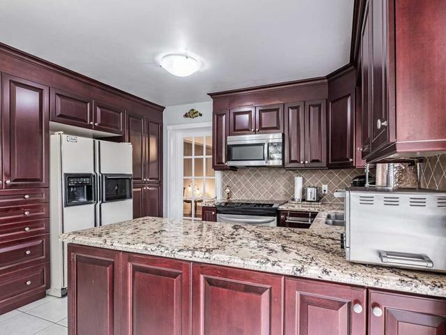 2606 Islington Ave, House detached with 4 bedrooms, 4 bathrooms and 9 parking in Toronto ON | Image 2
