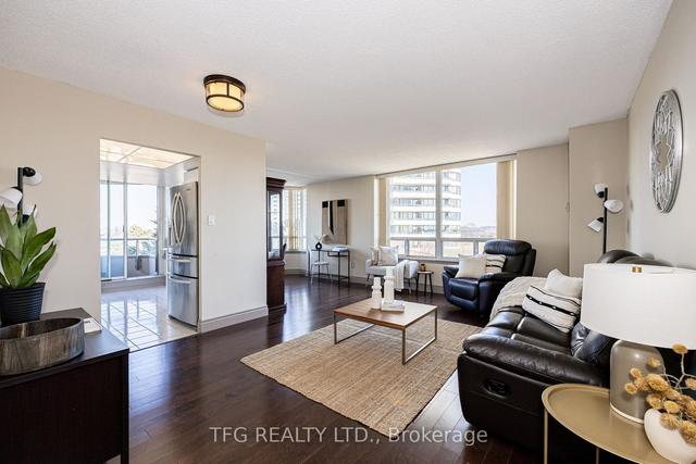 482 - 1 Greystone Walk Dr, Condo with 2 bedrooms, 2 bathrooms and 1 parking in Toronto ON | Image 39