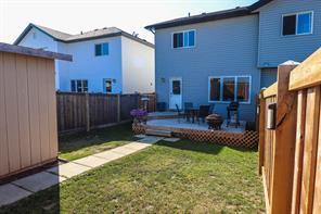 8818 96 Avenue, Home with 3 bedrooms, 3 bathrooms and 1 parking in Greenview No. 16 AB | Image 15