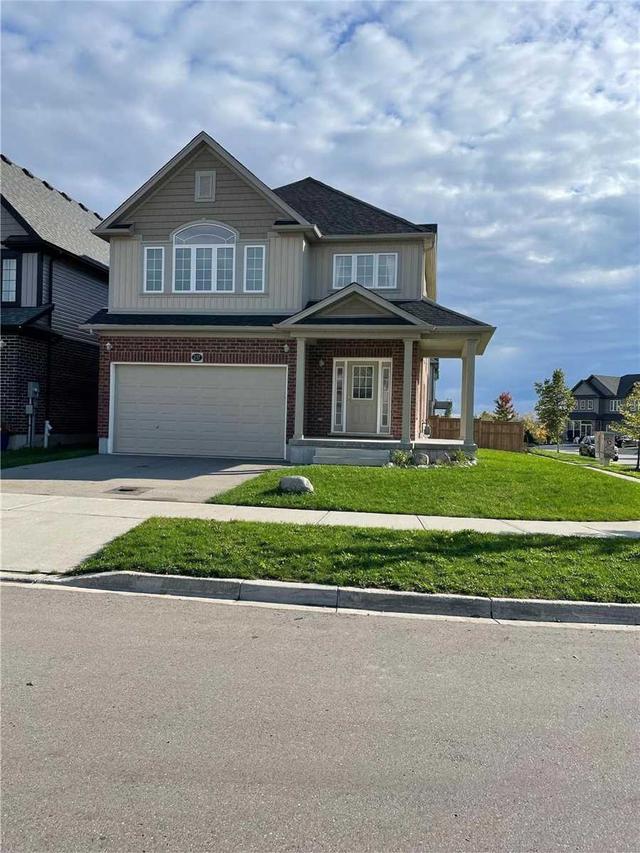 237 Tall Grass Cres, House detached with 3 bedrooms, 3 bathrooms and 4 parking in Kitchener ON | Image 1