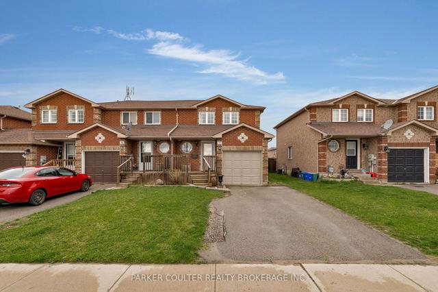 50 Quinlan Rd, House attached with 3 bedrooms, 2 bathrooms and 2 parking in Barrie ON | Image 1