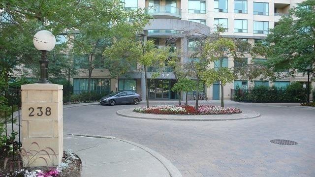 2007 - 238 Doris Ave, Condo with 2 bedrooms, 2 bathrooms and 1 parking in Toronto ON | Image 8