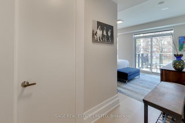 206 - 3 Southvale Dr, Condo with 2 bedrooms, 2 bathrooms and 2 parking in Toronto ON | Image 10