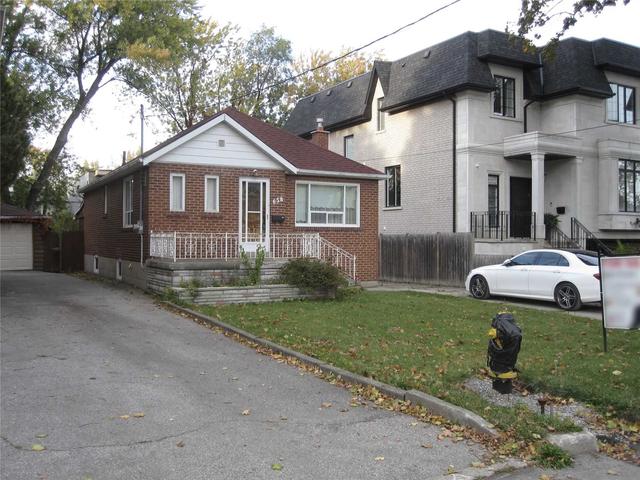 658 Bedford Park Ave, House detached with 2 bedrooms, 2 bathrooms and 5 parking in Toronto ON | Image 15
