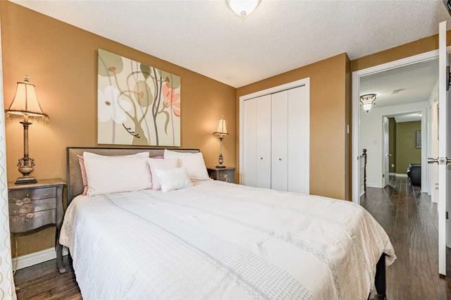 6 - 124 Gosling Gdns, Townhouse with 3 bedrooms, 3 bathrooms and 2 parking in Guelph ON | Image 27