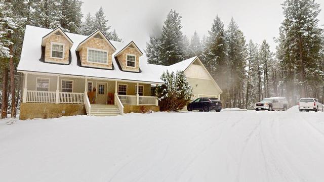 550 Jaffray Baynes Lake Road, House detached with 4 bedrooms, 4 bathrooms and 6 parking in East Kootenay B BC | Image 2