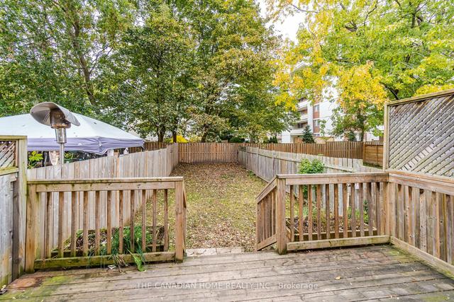 4993 St. Clair Ave, House semidetached with 3 bedrooms, 2 bathrooms and 3 parking in Niagara Falls ON | Image 31