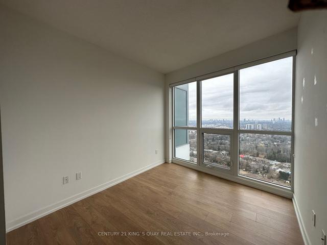 3703 - 117 Mcmahon Dr, Condo with 2 bedrooms, 2 bathrooms and 1 parking in Toronto ON | Image 8