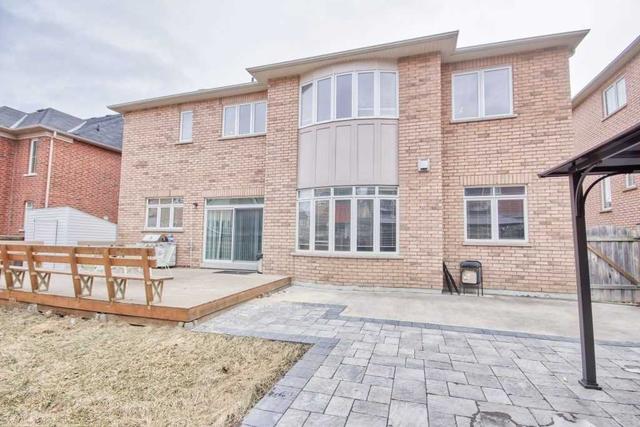 7 Dolby Cres, House detached with 4 bedrooms, 5 bathrooms and 6 parking in Ajax ON | Image 31