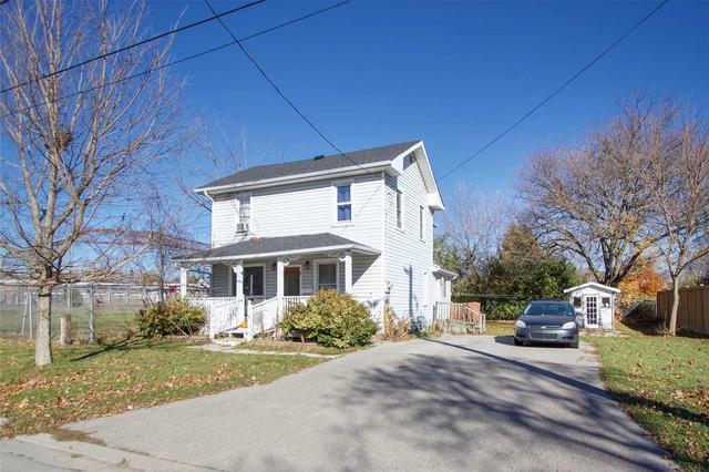 53 Duke St, House detached with 4 bedrooms, 2 bathrooms and 4 parking in Clarington ON | Image 12