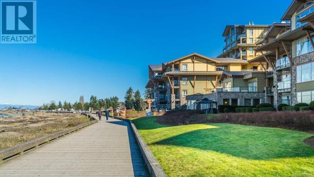 204b - 181 Beachside Dr, Condo with 1 bedrooms, 1 bathrooms and 1 parking in Parksville BC | Card Image
