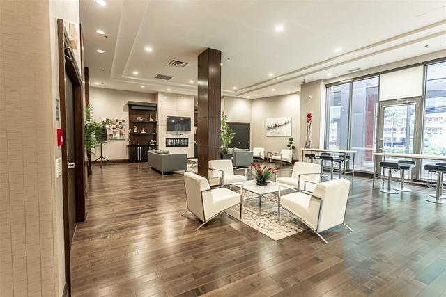 801 - 19 Grand Trunk Cres, Condo with 2 bedrooms, 1 bathrooms and 0 parking in Toronto ON | Image 26