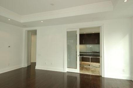 505 - 80 Yorkville Ave, Condo with 2 bedrooms, 3 bathrooms and 1 parking in Toronto ON | Image 11