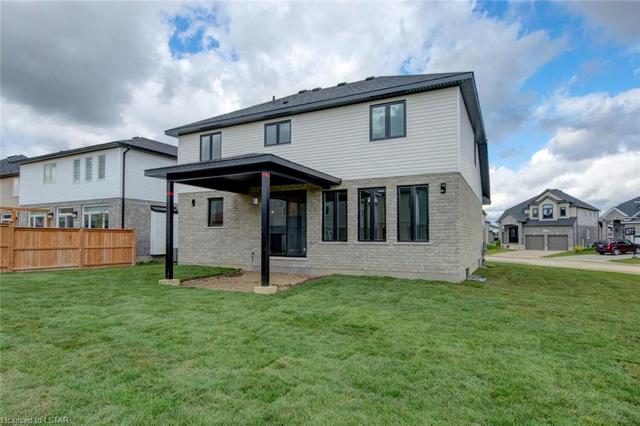 1530 Bob Schram Way, House detached with 4 bedrooms, 2 bathrooms and 4 parking in London ON | Image 33
