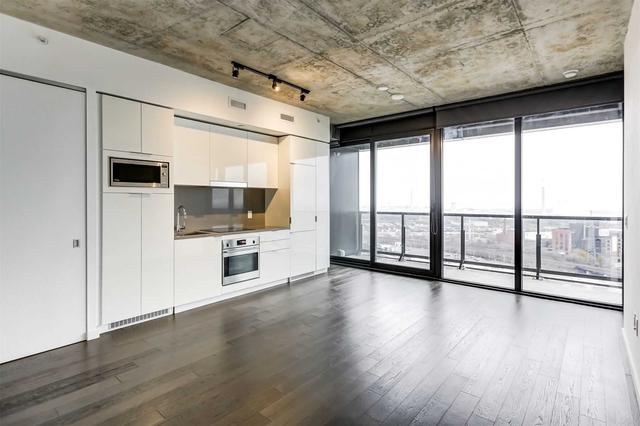 2208 - 170 Bayview Ave, Condo with 2 bedrooms, 2 bathrooms and 1 parking in Toronto ON | Image 16