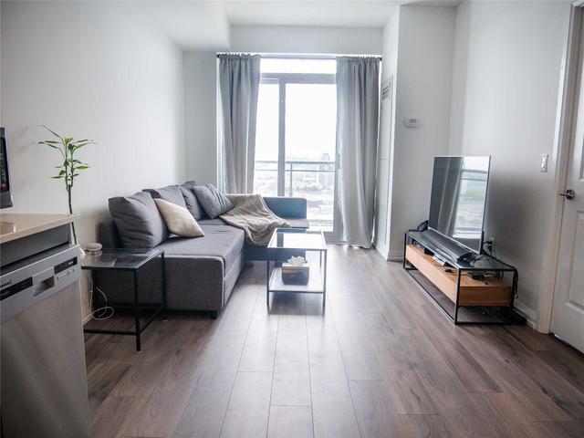 2210 - 50 Ann O'reilly Rd, Condo with 1 bedrooms, 2 bathrooms and 1 parking in Toronto ON | Image 6