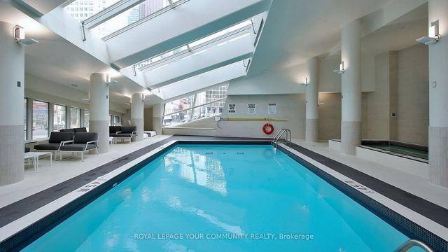 1803 - 8 The Esplanade St, Condo with 1 bedrooms, 1 bathrooms and 1 parking in Toronto ON | Image 33