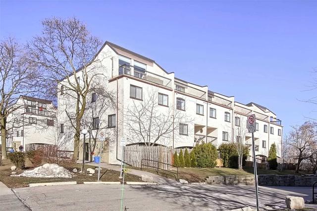 106 - 1042 Falgarwood Dr, Townhouse with 3 bedrooms, 2 bathrooms and 1 parking in Oakville ON | Image 12