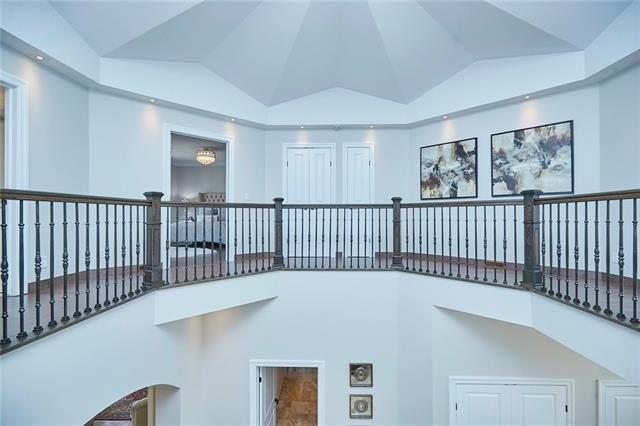 6 Sorensen Crt, House detached with 3 bedrooms, 4 bathrooms and 4 parking in Niagara on the Lake ON | Image 7