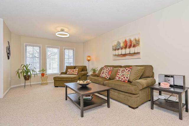 4 - 210 Dawn Ave, Townhouse with 3 bedrooms, 3 bathrooms and 1 parking in Guelph ON | Image 5