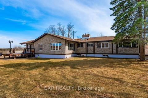 18721 Heart Lake Rd, House detached with 4 bedrooms, 4 bathrooms and 34 parking in Caledon ON | Card Image