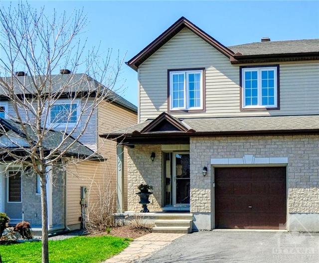 403 Cache Bay Crescent, Home with 3 bedrooms, 3 bathrooms and 2 parking in Ottawa ON | Image 1