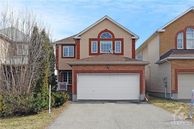 14 Craighall Circle, House detached with 4 bedrooms, 4 bathrooms and 4 parking in Ottawa ON | Image 1