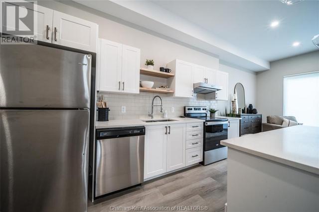175 Churchill Park Road Unit# 108, Condo with 2 bedrooms, 1 bathrooms and null parking in Chatham Kent ON | Card Image
