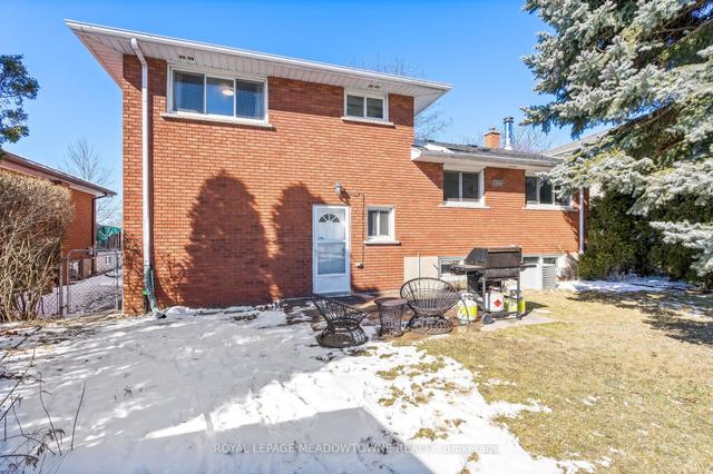 47 Collier Cres, House detached with 3 bedrooms, 3 bathrooms and 3 parking in Hamilton ON | Image 27