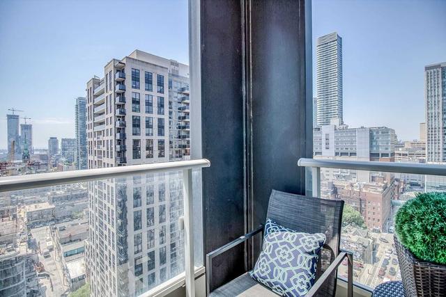 2205 - 68 Shuter St, Condo with 2 bedrooms, 2 bathrooms and 1 parking in Toronto ON | Image 7