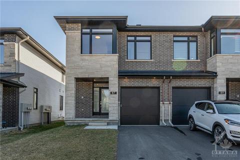 87 Canvasback Ridge, Townhouse with 3 bedrooms, 3 bathrooms and 2 parking in Ottawa ON | Card Image