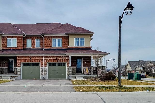 218 Powell Rd, House attached with 3 bedrooms, 3 bathrooms and 2 parking in Brantford ON | Image 1
